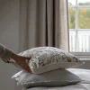 Alma koristetyynynpäällinen valkoinen