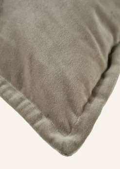 Andrea velour koristetyynynpäällinen harmaanruskea