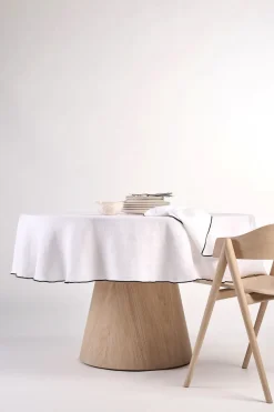 Atelier pyöreä pellavaliina valkoinen