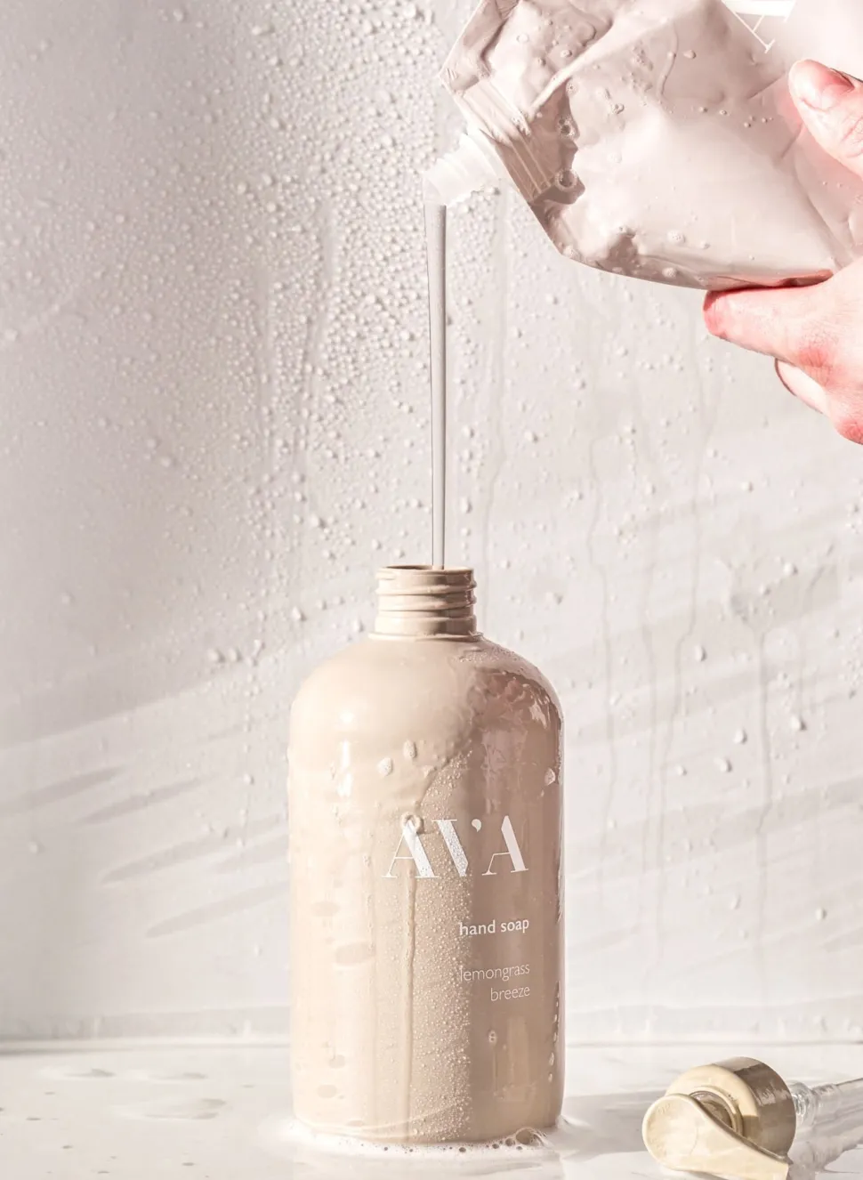 Ava Lemongrass Breeze käsisaippua beige