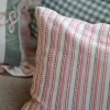 Camelia koristetyynynpäällinen moniväri