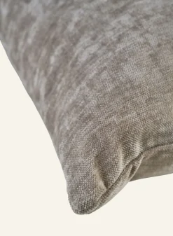 Carlo koristetyyny beige