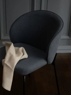 Carsten ruokapöydän tuoli harmaa