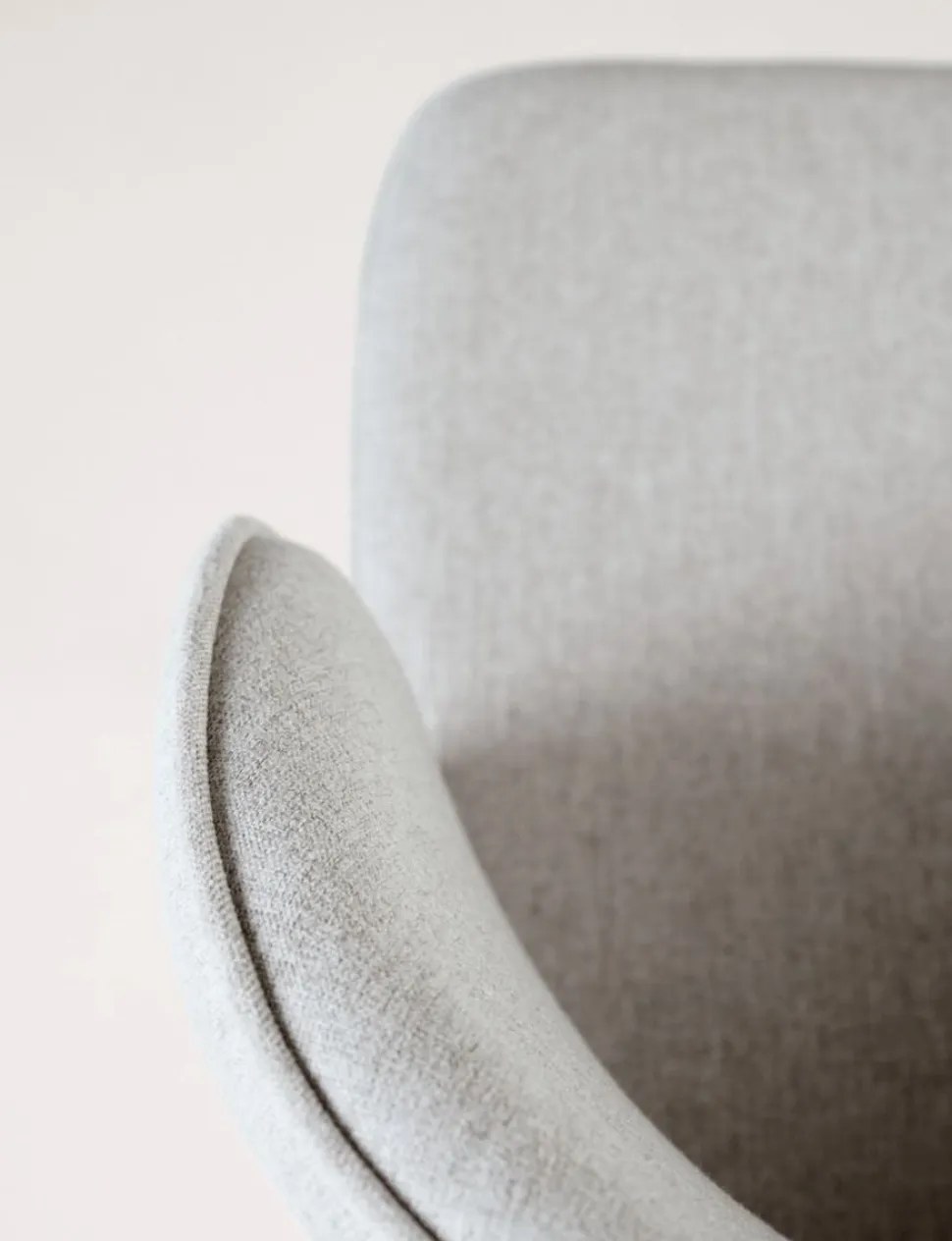 Carsten ruokapöydän tuoli vaalean beige