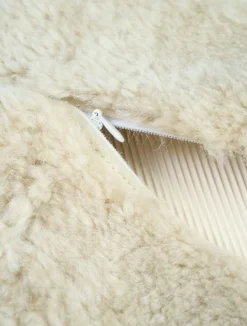 Curly wool kuumavesipullo beige