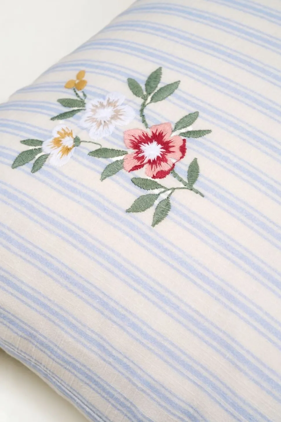 Greta koristetyynynpäällinen moniväri