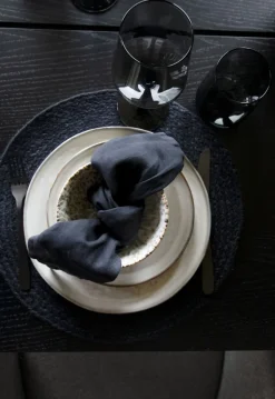 Jute tabletti musta