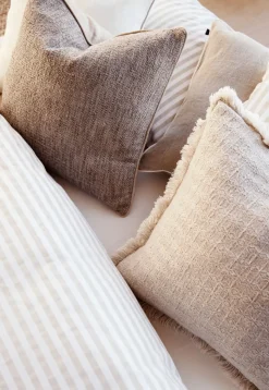Kikki koristetyynynpäällinen luonnonväri