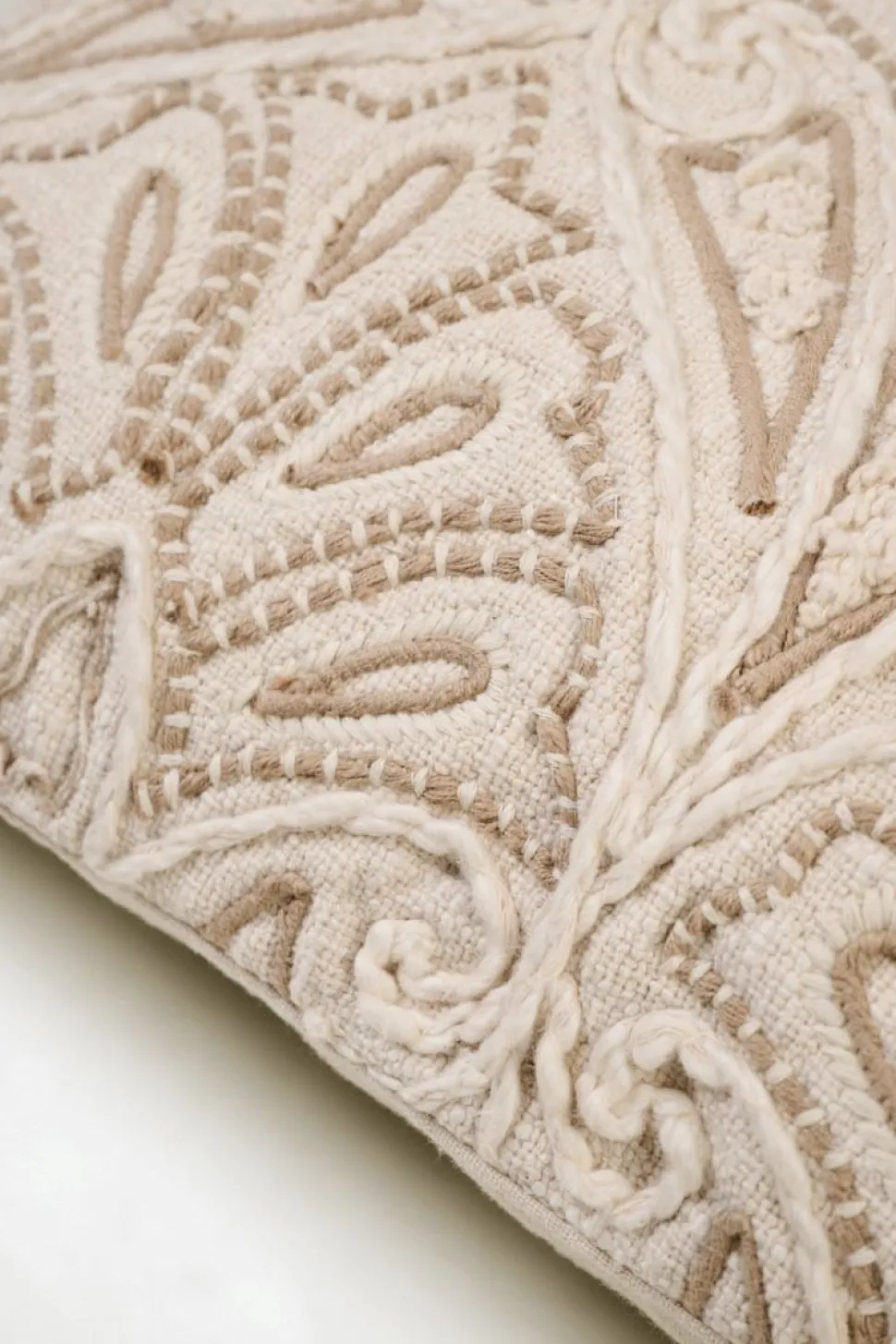 Lydia koristetyynynpäällinen luonnonväri