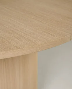 Mie ruokapöytä luonnonväri