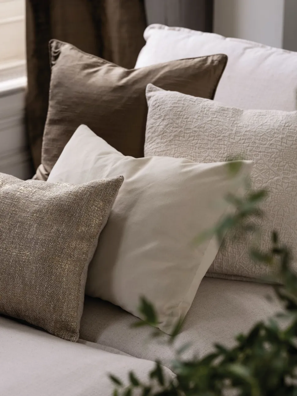 Mulbury silk koristetyynynpäällinen kulta
