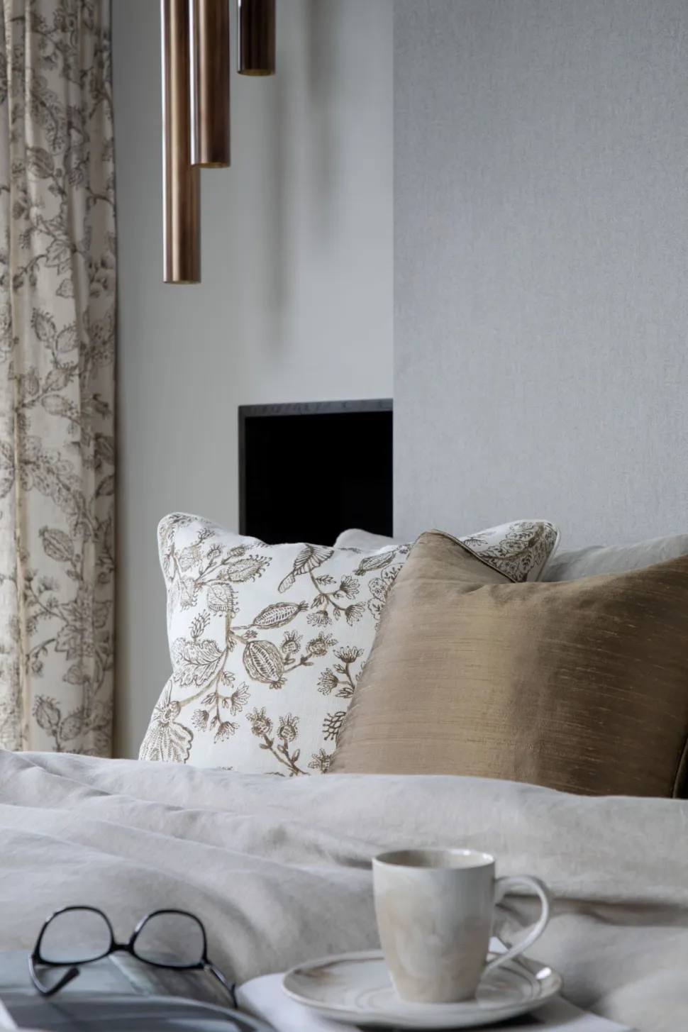 Mulbury silk koristetyynynpäällinen kulta