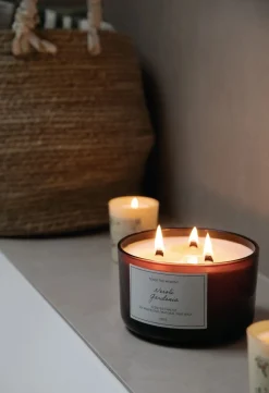 Neroli Gardenia large tuoksukynttilä hiekka