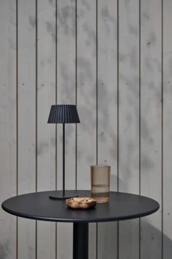 Nymera LED-pöytälamppu musta