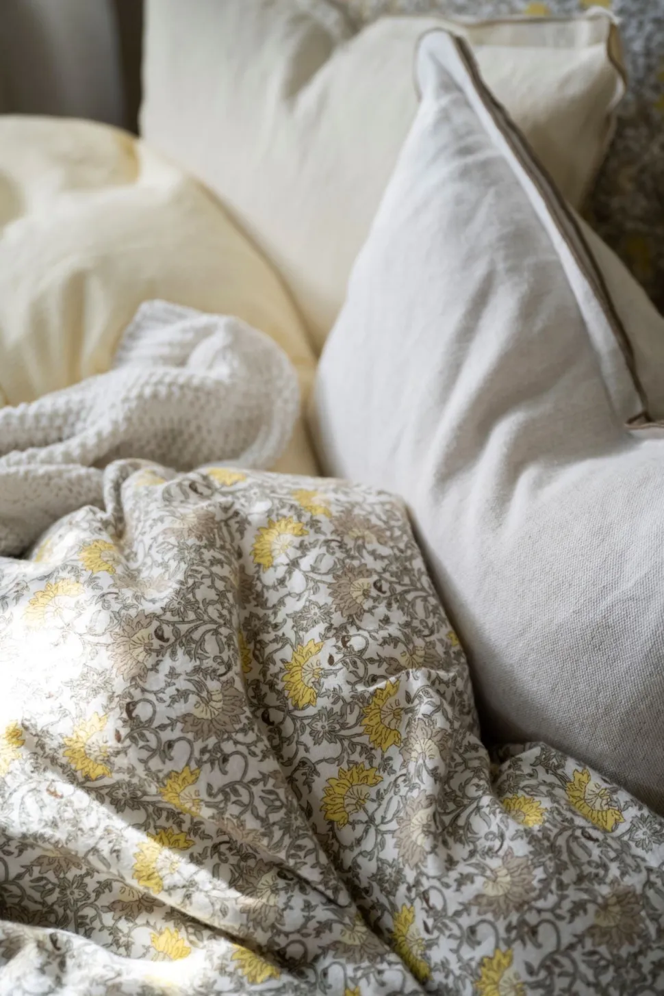 Oliver koristetyynynpäällinen luonnonväri