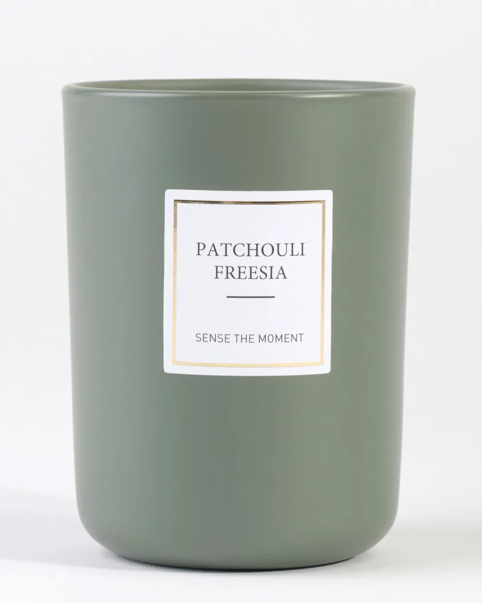 Patchouli Freesia matt tuoksukynttilä vihreä