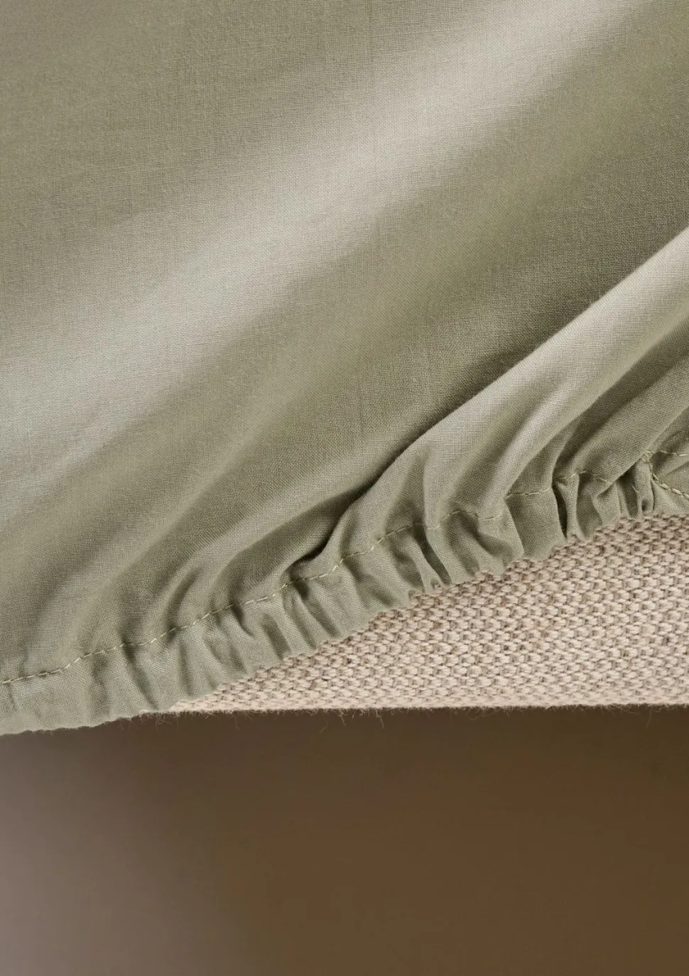 Percale muotoonommeltu aluslakana vaaleanvihreä