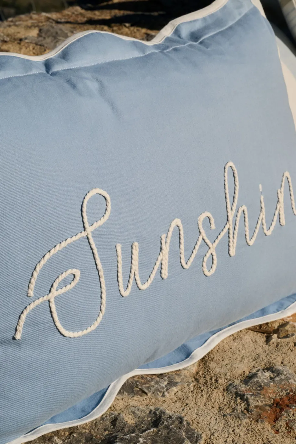 Sunshine koristetyyny vaaleansininen