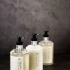 Therapie Sandalwood & Amber käsivoide läpikuultava