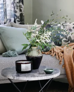 Vetiver Lavender large tuoksukynttilä harmaasininen